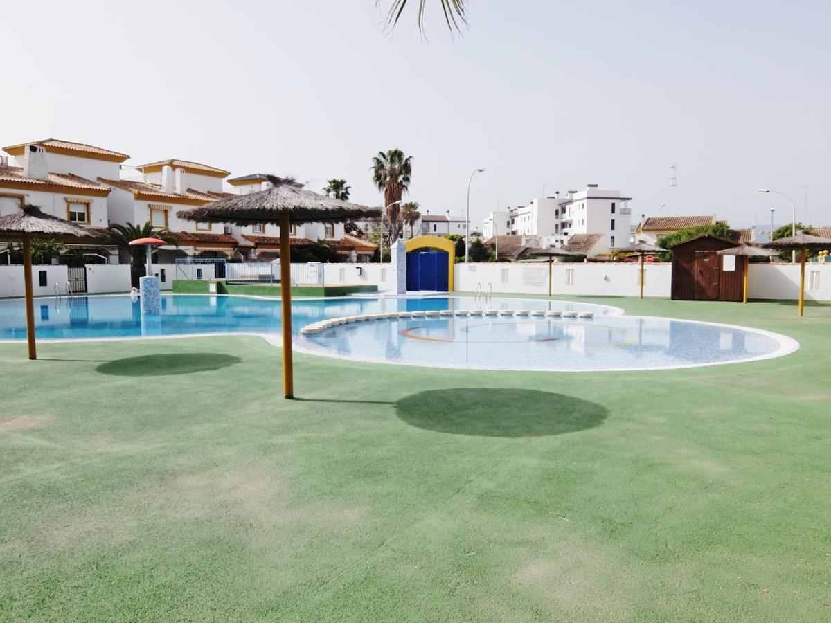 Apartamento Familiar Junto A La Playa De San Fernando - Oliva Exterior photo